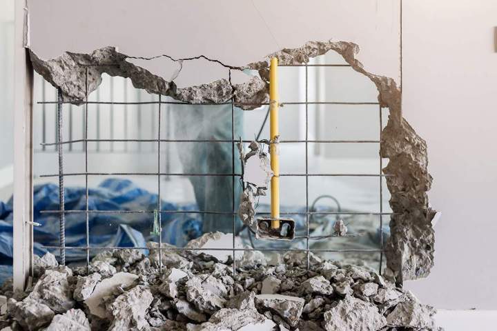 Tous travaux de démolition de bâtiments